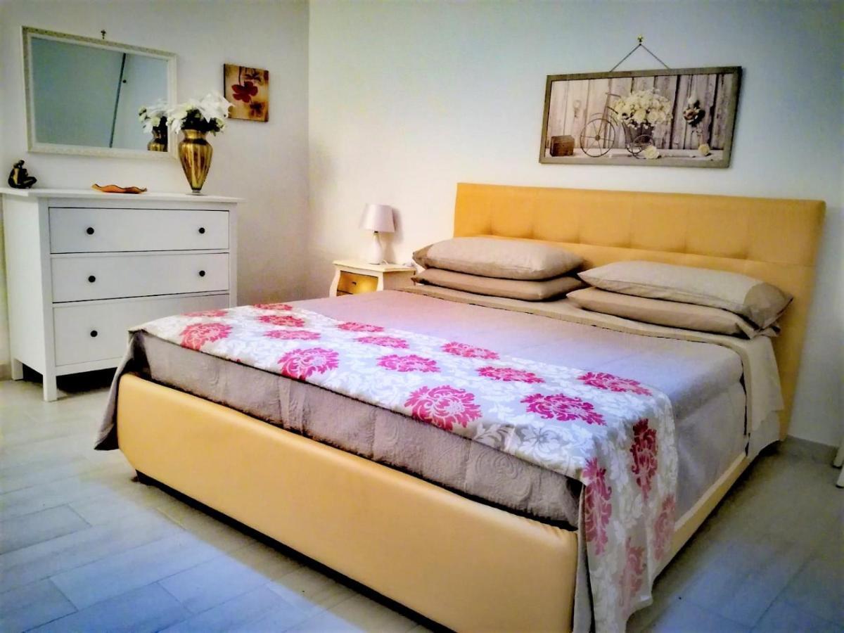 B E B La Fontana Del Carmine Apartment Лучера Екстериор снимка